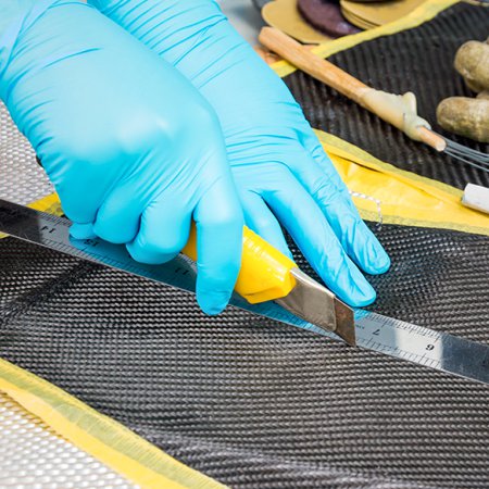 Assembleur de produits de plastique