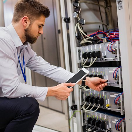Technicien en g&eacute;nie &eacute;lectronique